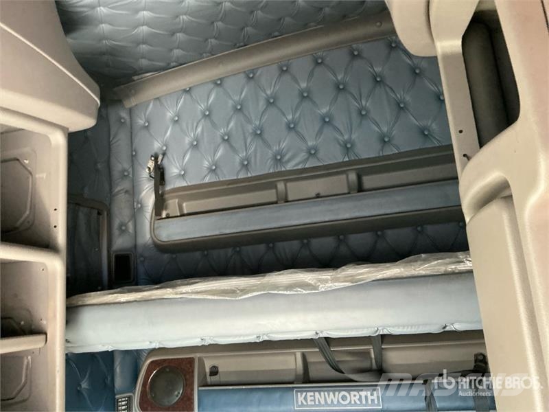 Kenworth T700 Sattelzugmaschinen