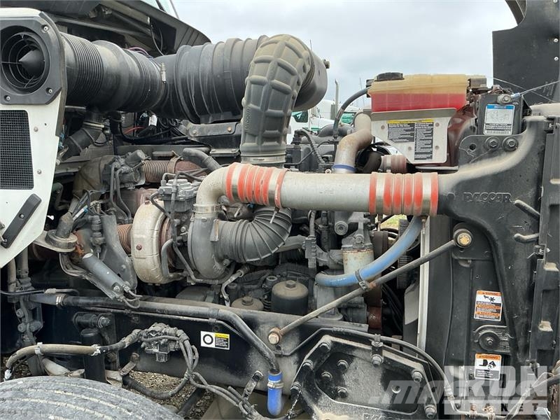 Kenworth T800 Autotractoare