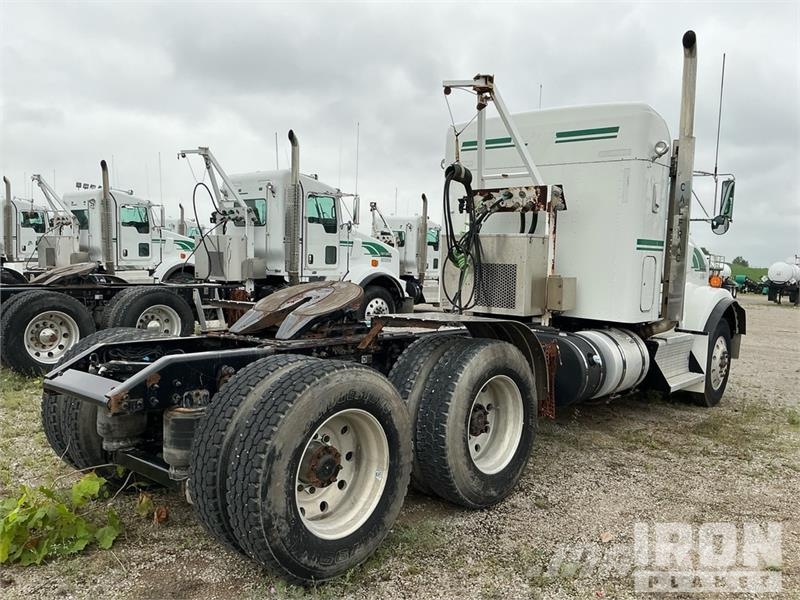Kenworth T800 Autotractoare