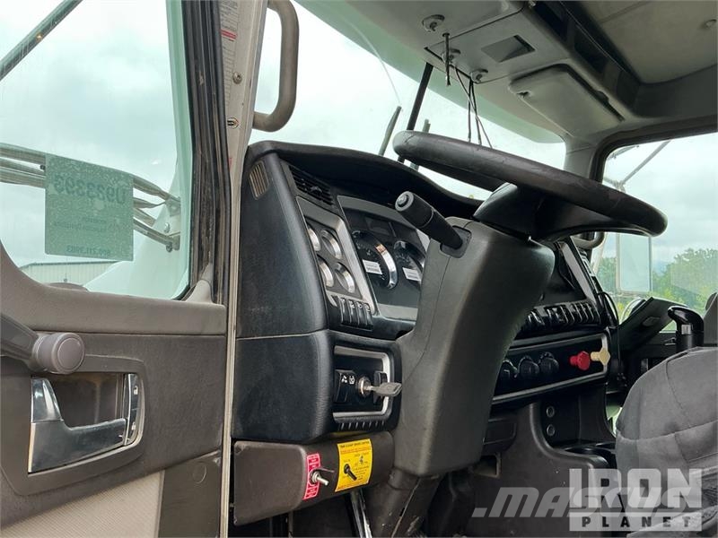 Kenworth T800 Autotractoare