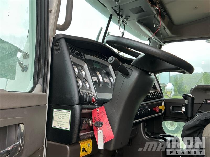 Kenworth T800 Autotractoare