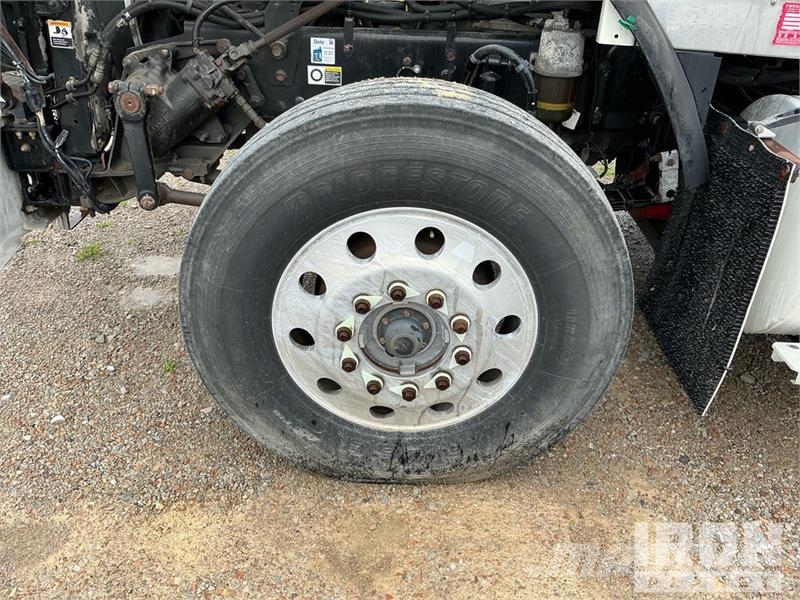 Kenworth T800 Tractor Units