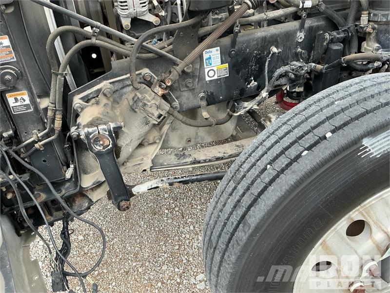 Kenworth T800 Autotractoare