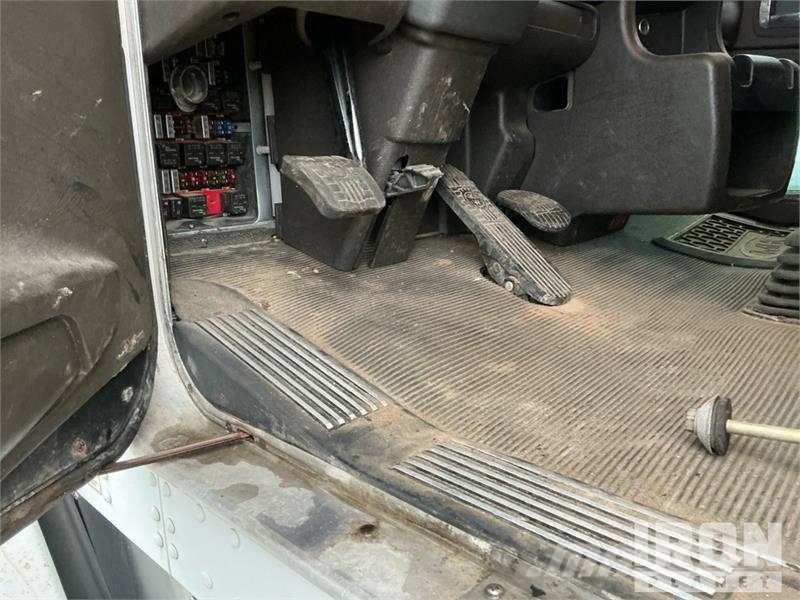 Kenworth T800 Tractor Units