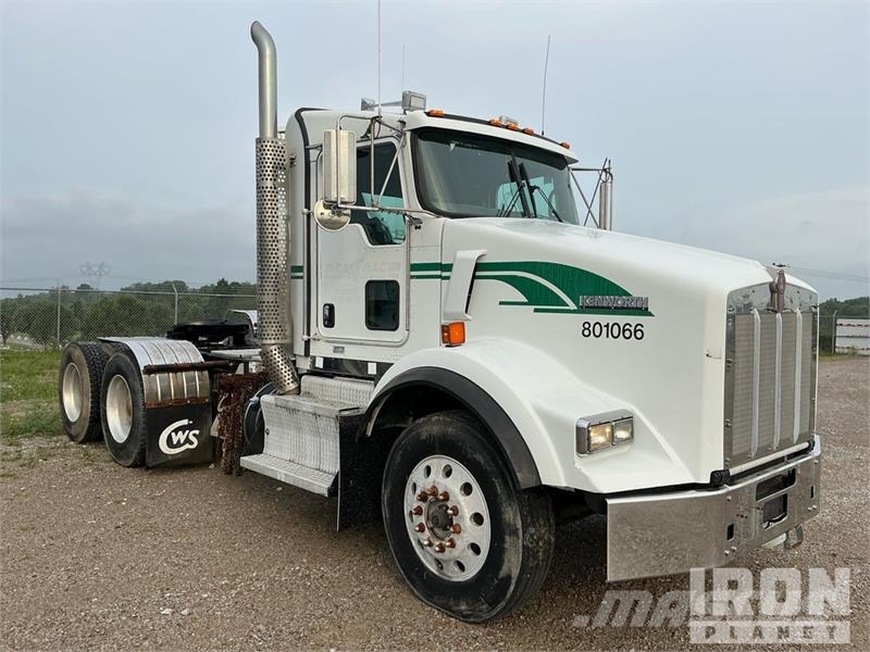 Kenworth T800 Tractor Units