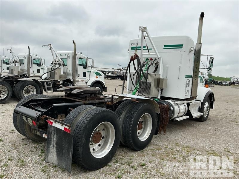 Kenworth T800 Autotractoare