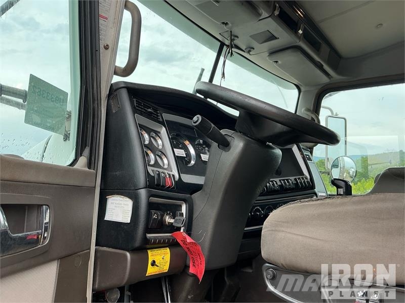 Kenworth T800 Tractor Units