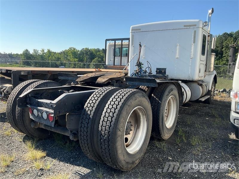 Kenworth T800 Vetopöytäautot