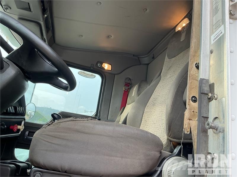 Kenworth T800 Tractor Units