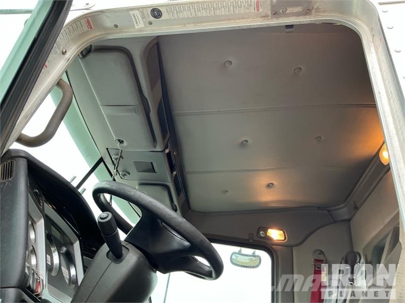 Kenworth T800 Tractor Units