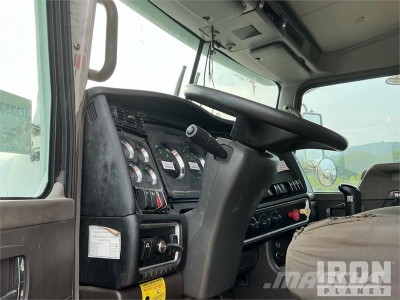 Kenworth T800 Tractor Units