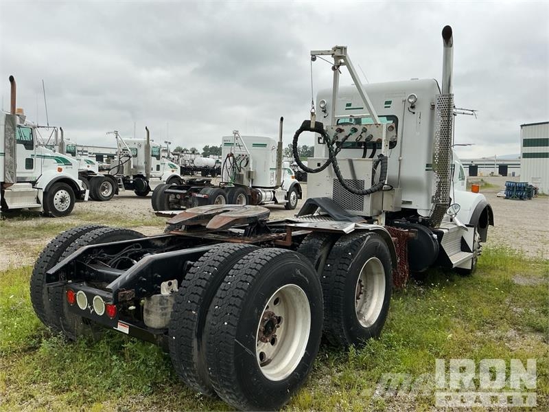 Kenworth T800 Autotractoare