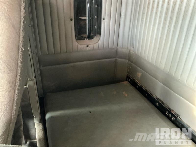 Kenworth T800 Tractor Units