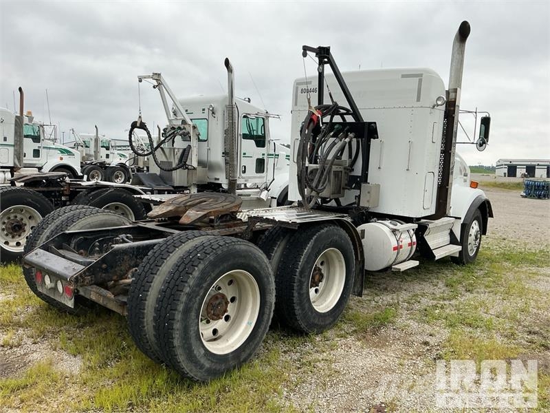 Kenworth T800 Autotractoare