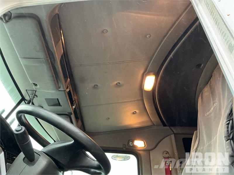 Kenworth T800 Tractor Units