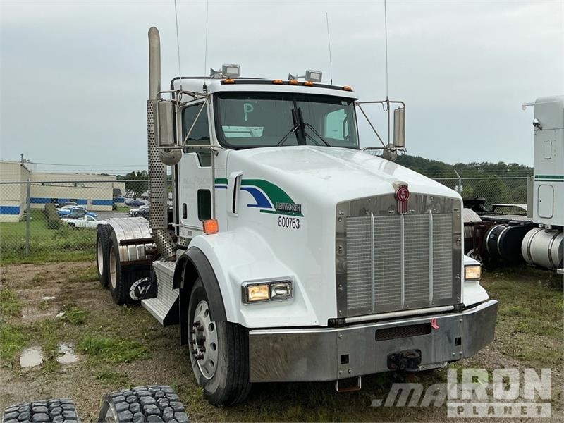 Kenworth T800 Tractor Units