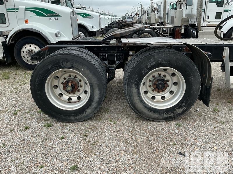Kenworth T800 Autotractoare