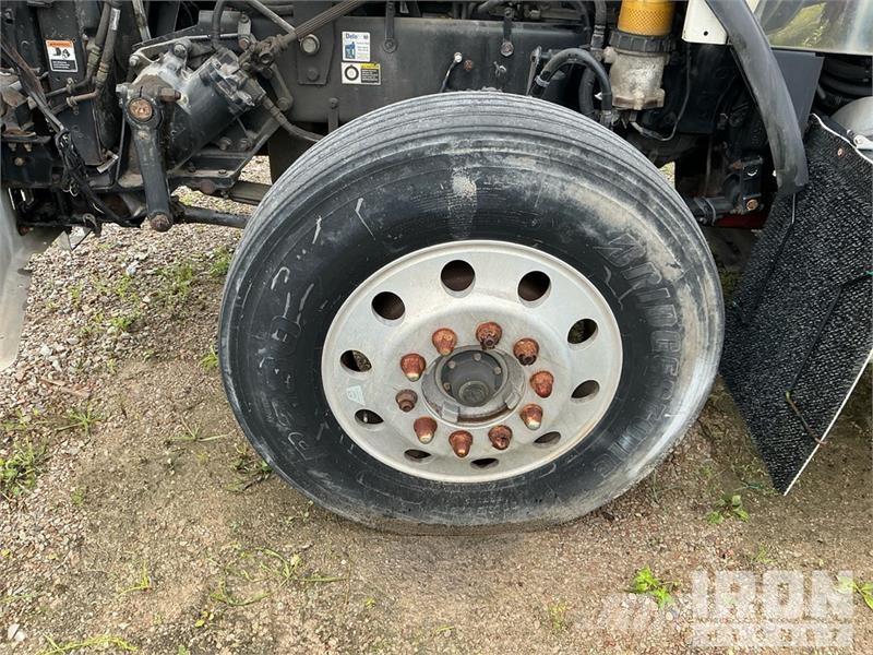 Kenworth T800 Tractor Units