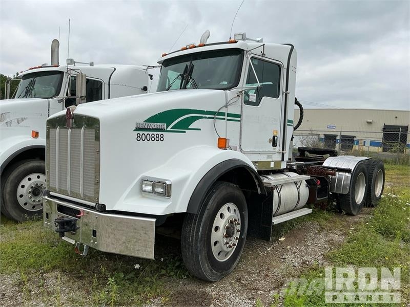 Kenworth T800 Autotractoare