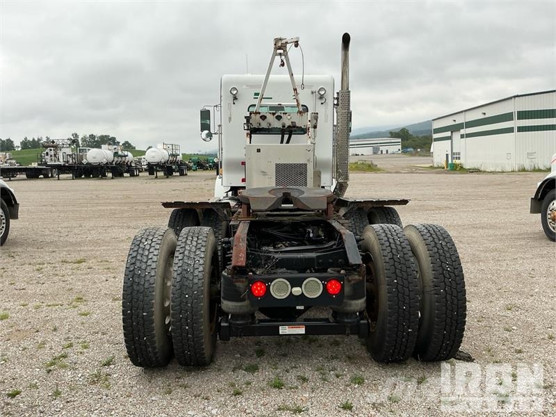 Kenworth T800 Autotractoare