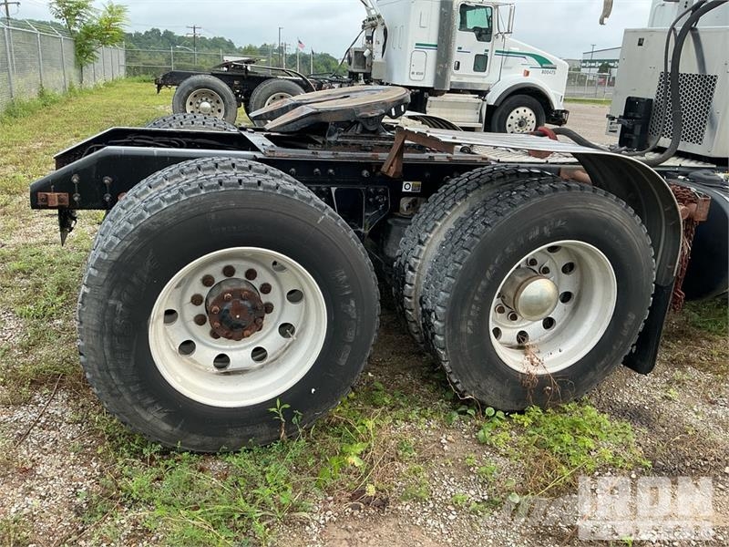 Kenworth T800 Tractor Units