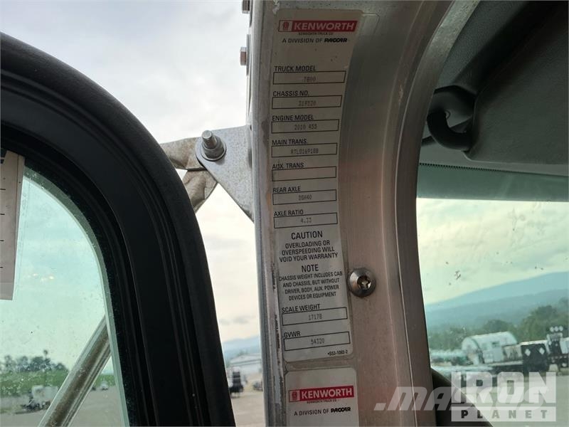 Kenworth T800 Tractor Units