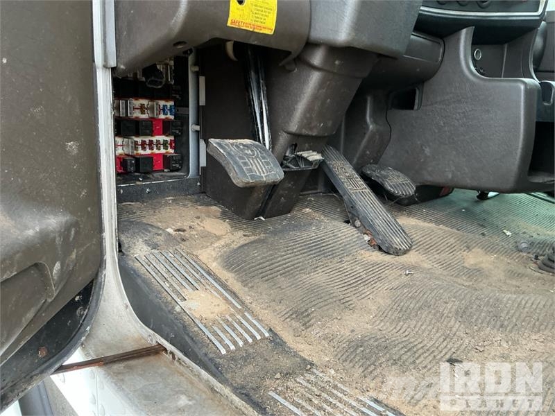 Kenworth T800 Tractor Units