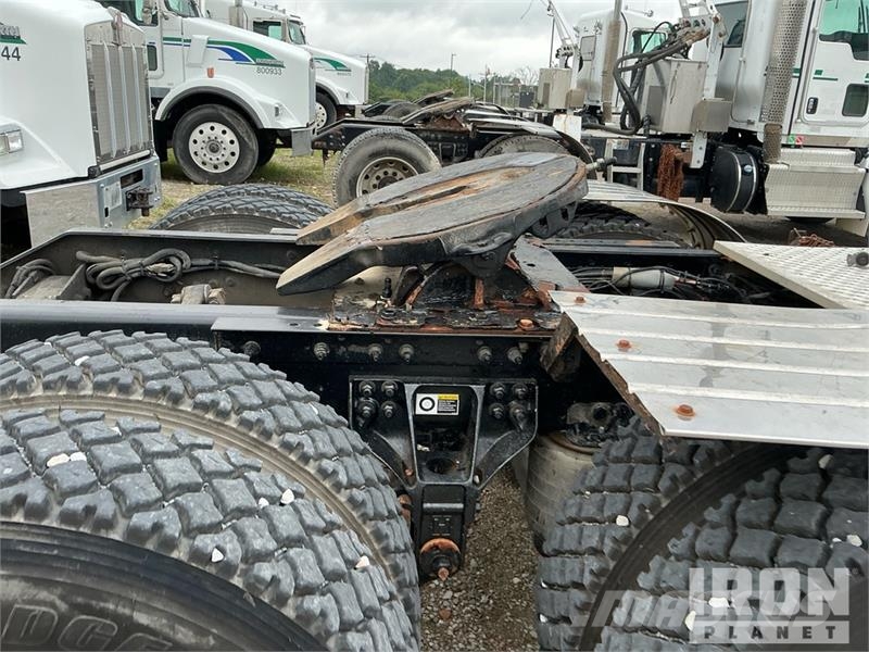 Kenworth T800 Tractor Units