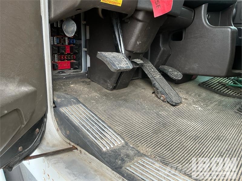Kenworth T800 Tractor Units