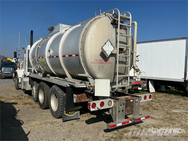 Kenworth T800 Tsisternveokid