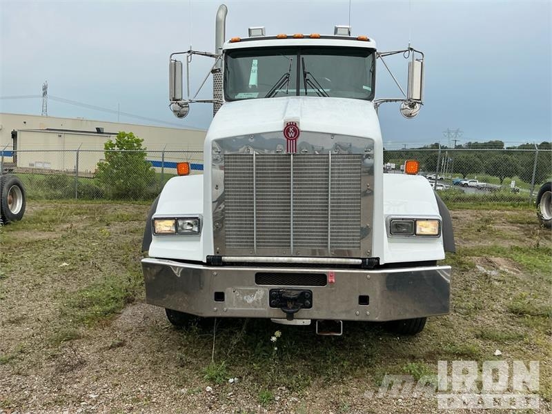 Kenworth T800 Tractor Units