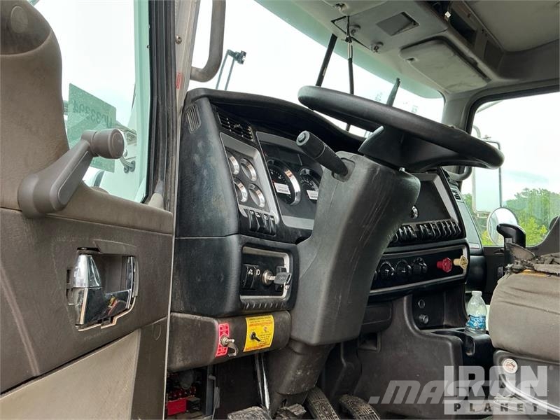 Kenworth T800 Autotractoare