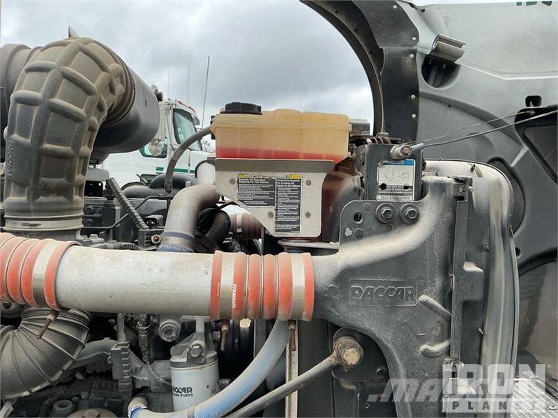 Kenworth T800 Tractor Units
