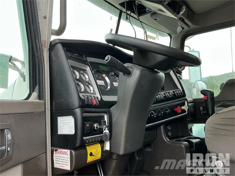 Kenworth T800 Tractor Units