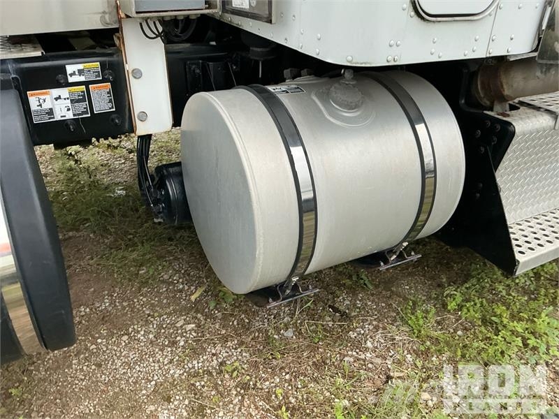 Kenworth T800 Tractor Units