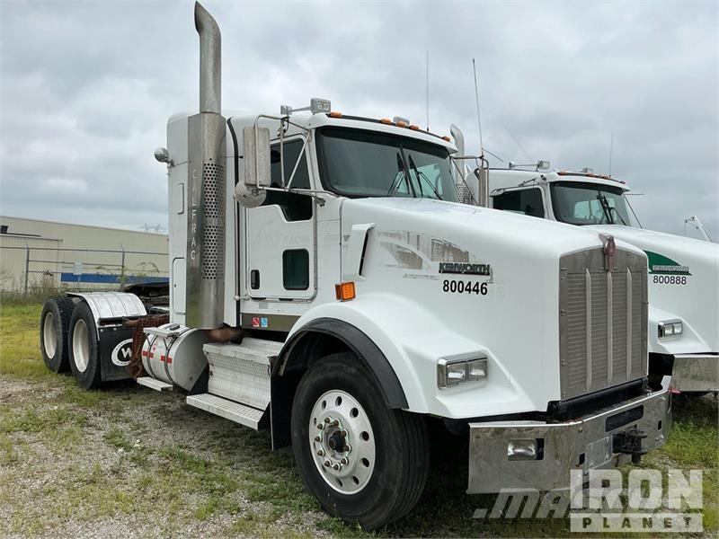 Kenworth T800 Autotractoare
