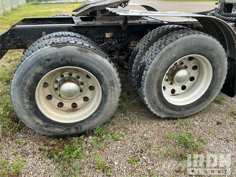 Kenworth T800 Tractor Units