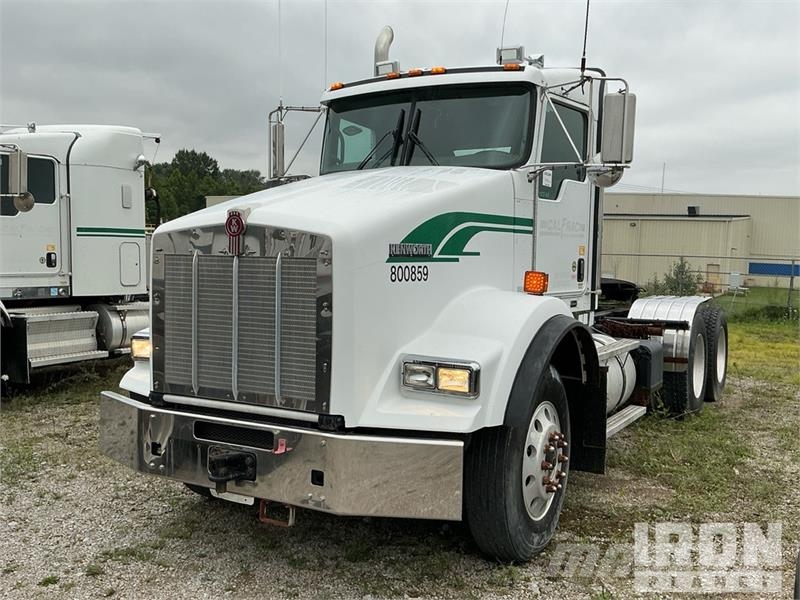 Kenworth T800 Autotractoare