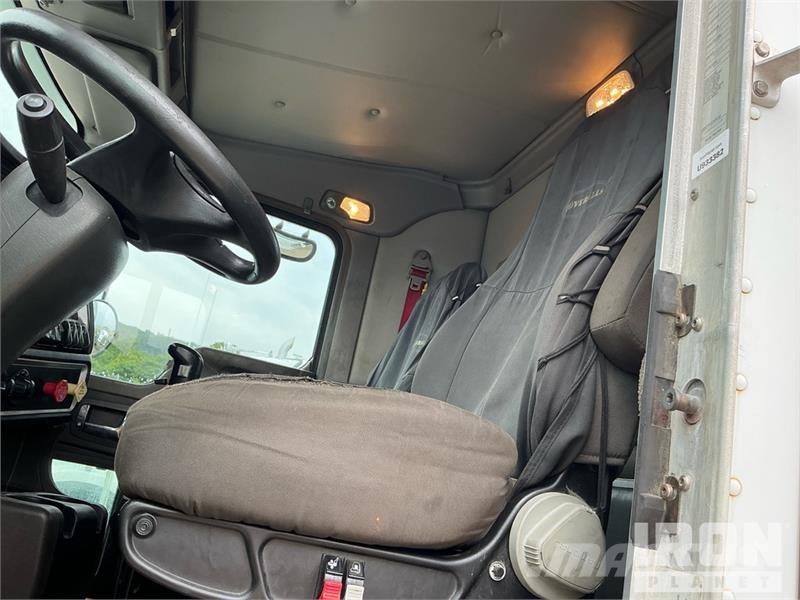 Kenworth T800 Tractor Units