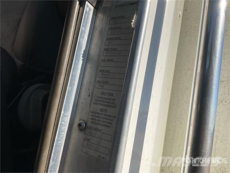 Kenworth T800 Vetopöytäautot