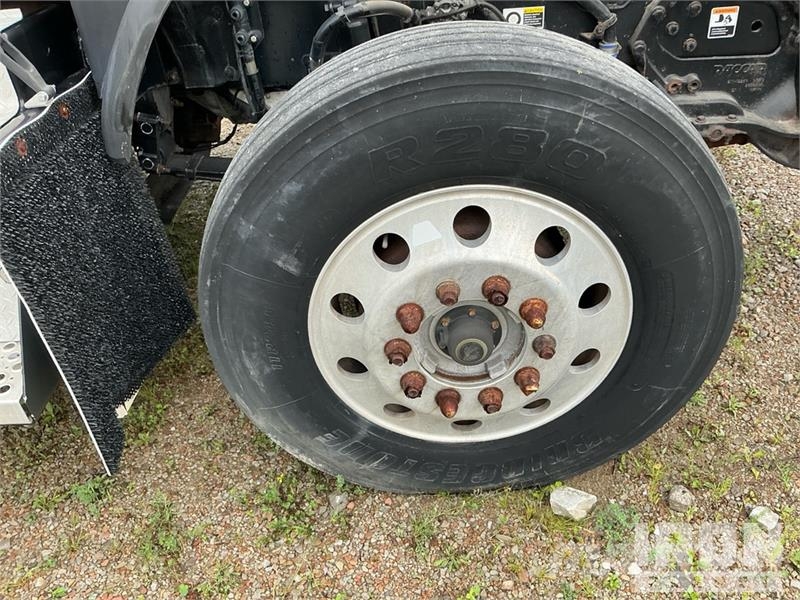 Kenworth T800 Tractor Units
