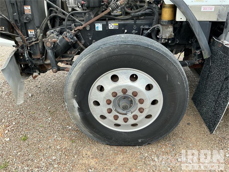 Kenworth T800 Tractor Units