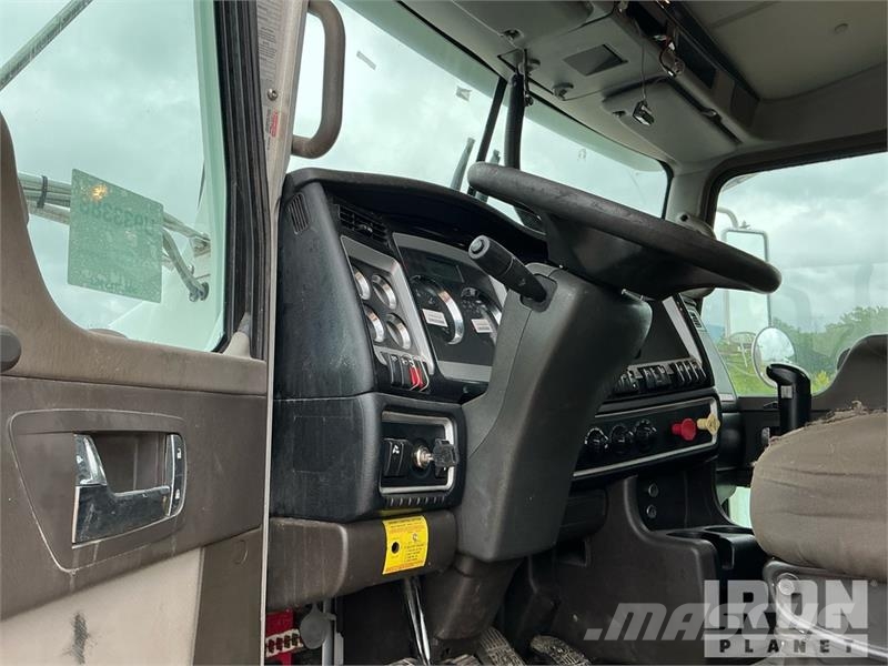 Kenworth T800 Tractor Units