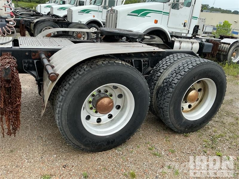 Kenworth T800 Tractor Units
