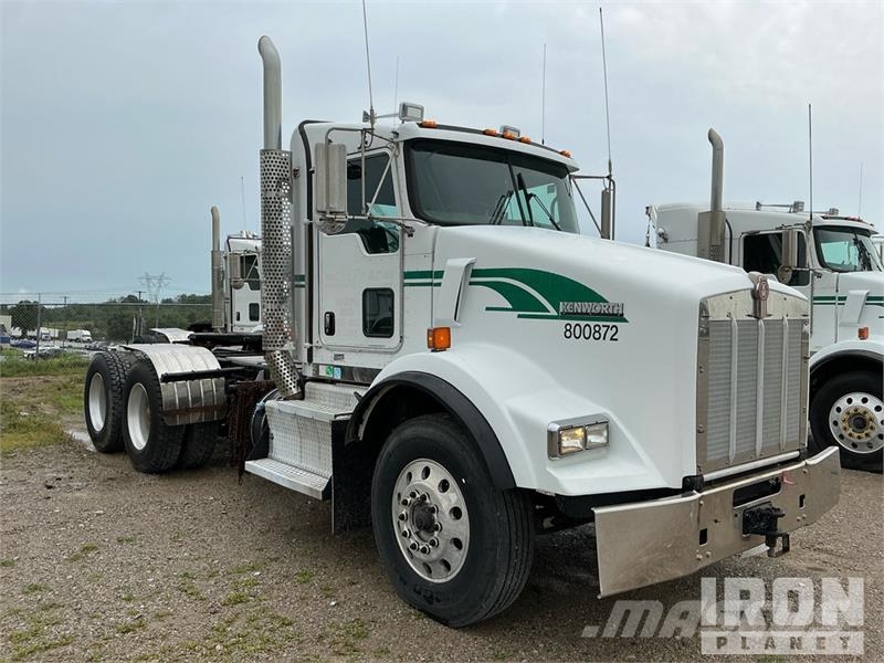 Kenworth T800 Tractor Units