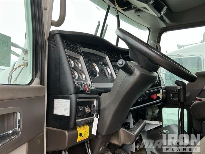 Kenworth T800 Autotractoare