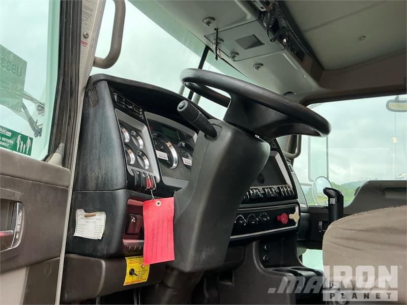 Kenworth T800 Autotractoare