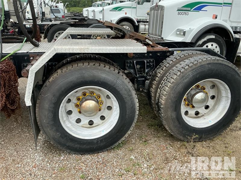Kenworth T800 Tractor Units