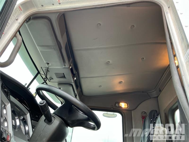 Kenworth T800 Autotractoare