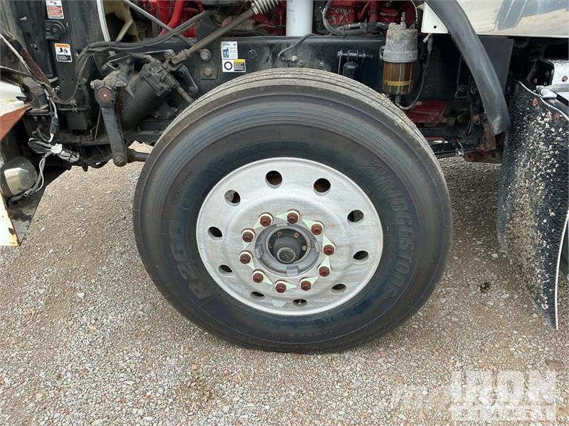 Kenworth T800 Autotractoare